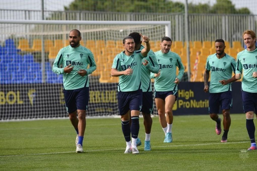 Cuatro bajas en el Cádiz para recibir al Villarreal
