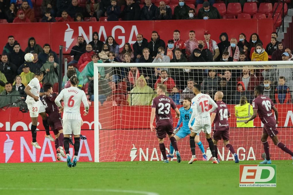 Sevilla FC-Real Sociedad (0-0): Un milagroso empate que sigue sin ser suficiente