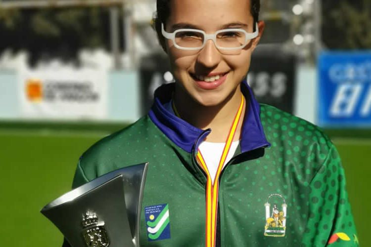 Antía Torres, la jugadora del SADUS que triunfa con la selección andaluza de hockey
