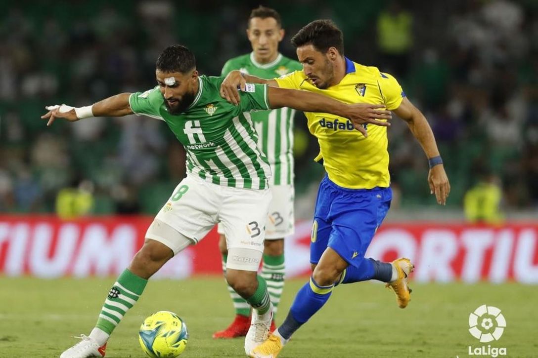 Un aficionado del Cádiz antepone el partido contra el Betis a su propia boda