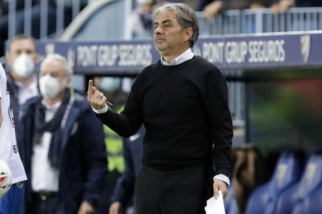 Las opciones de Natxo para continuar en el banquillo del Málaga