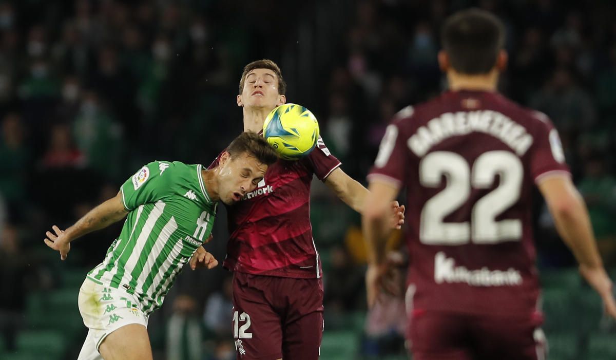 El Real Sociedad-Betis, el Viernes Santo; y contra el Elche, el martes