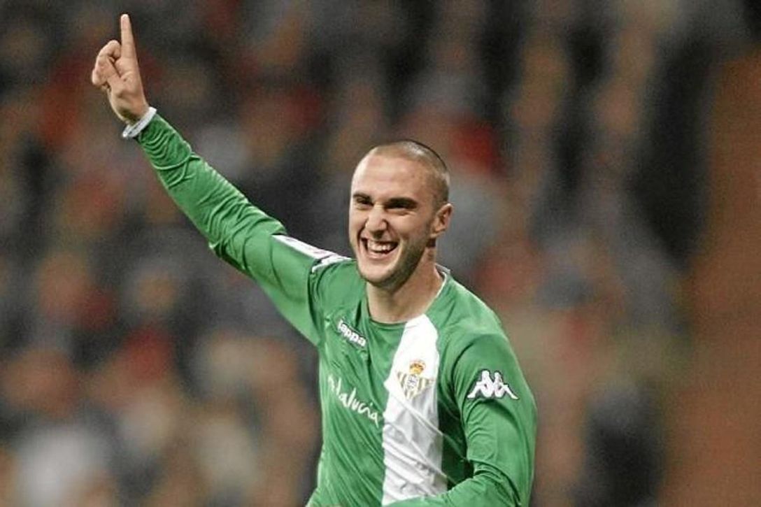 Le dio una Copa del Rey al Betis y descendió con el Cádiz a Segunda B... Dani, un delantero para las grandes ocasiones