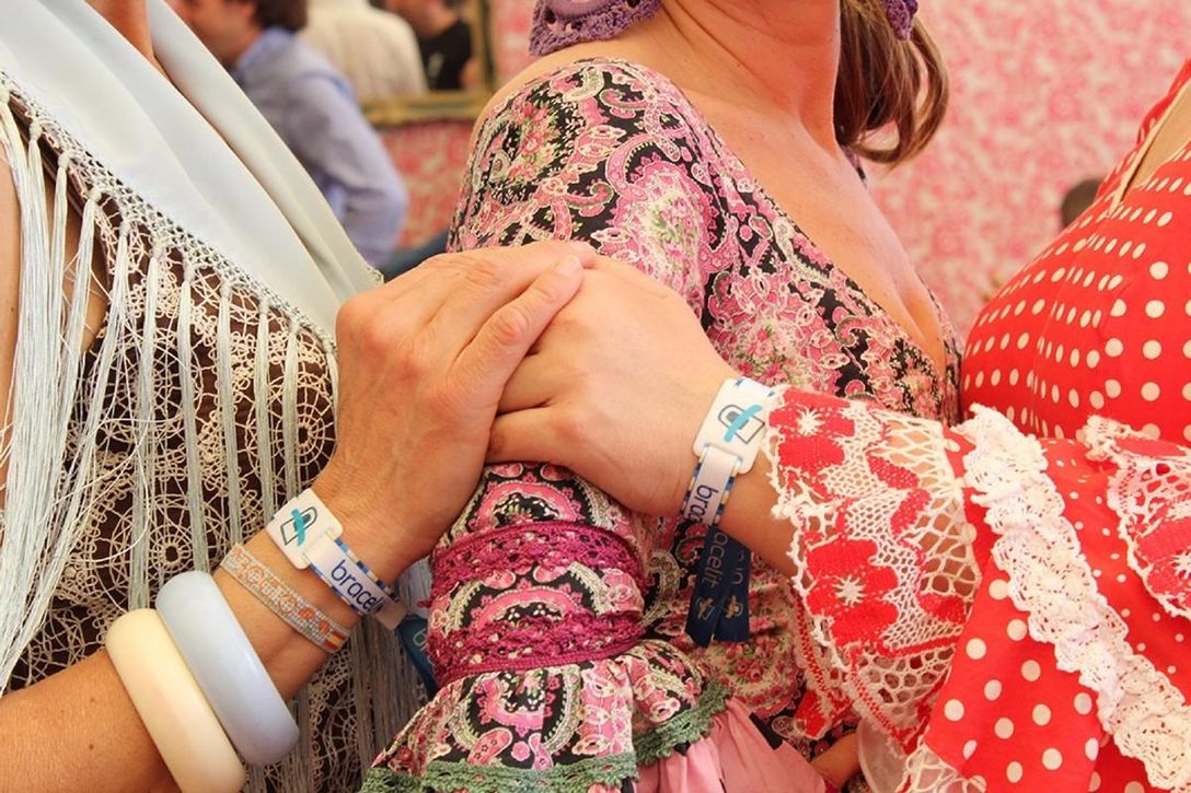 'La Pulse', una pulsera con la que pagar y entrar en las casetas de la Feria de Abril