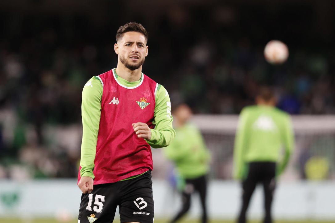 Álex Moreno: "Es un orgullo que Luis Enrique pueda nombrarme en una lista"