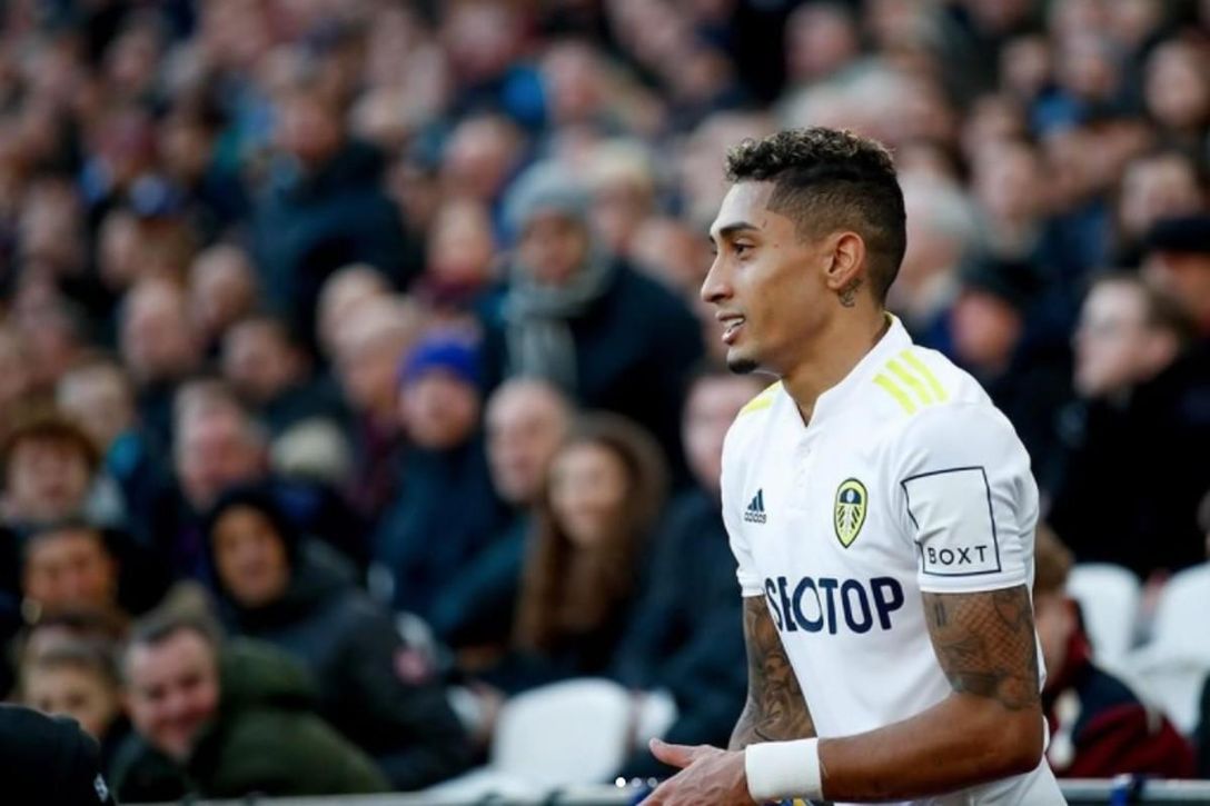 De ir a fichar a Fazio 'in situ' a firmar a Raphinha desde la barbería