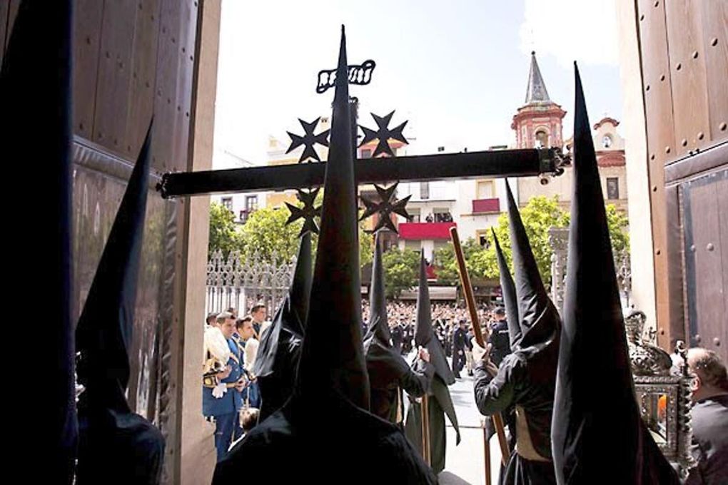 El tiempo trae novedades preocupantes para la Semana Santa en Sevilla