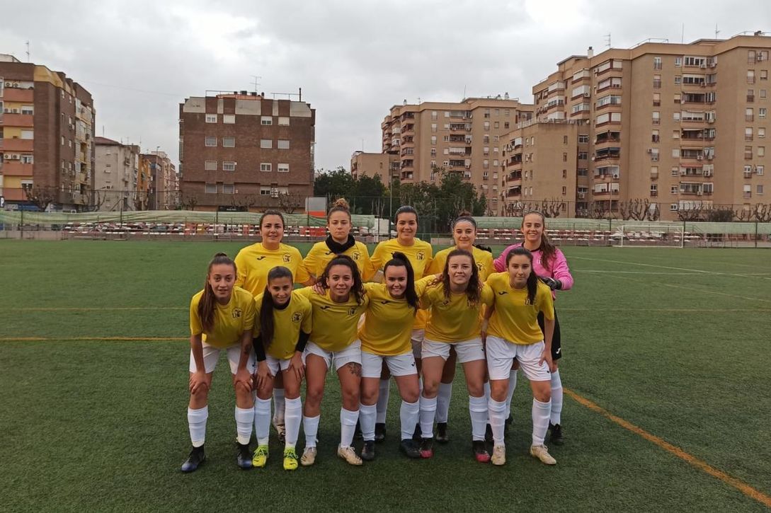 La US avanza en la conquista de los CEU de fútbol 11 femenino