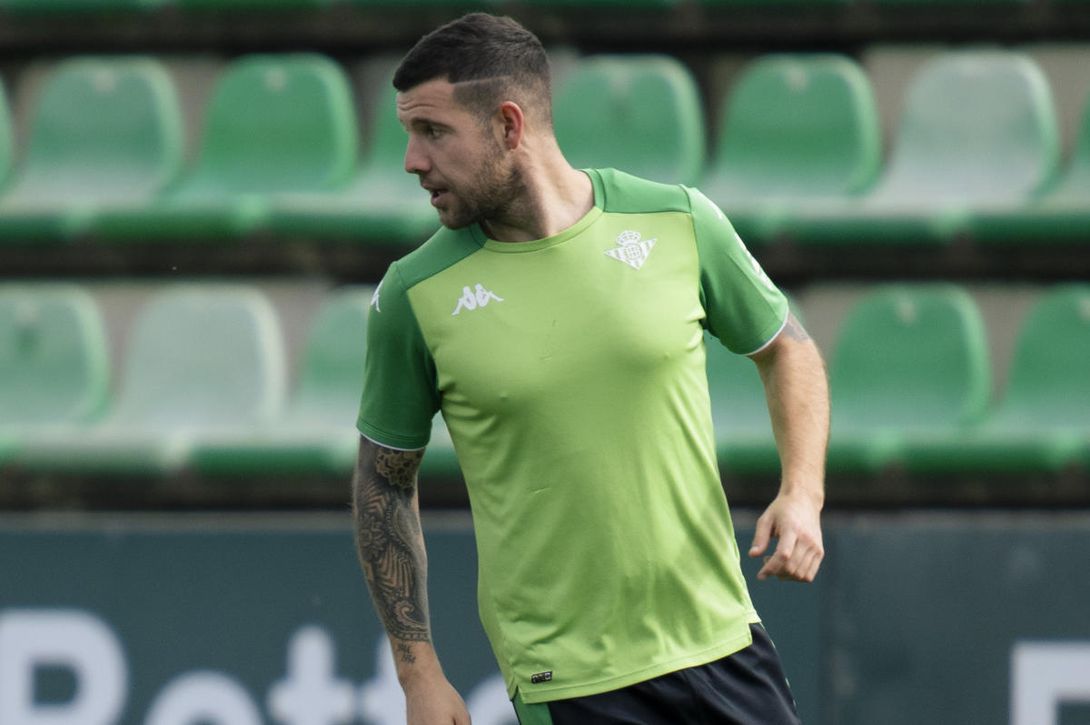 El Betis ya piensa en el Cádiz a la espera de recuperar efectivos