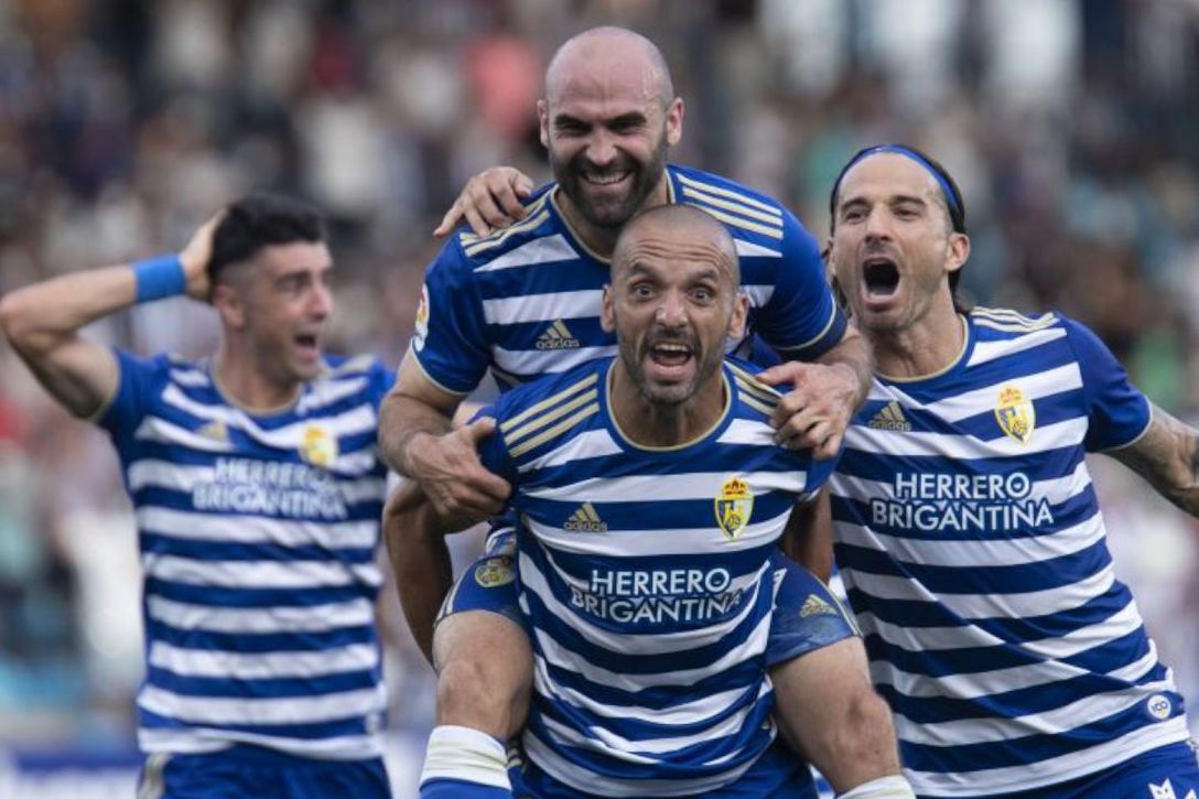 La espeluznante pelea en los vestuarios causada por la Ponferradina en su última visita a Almería