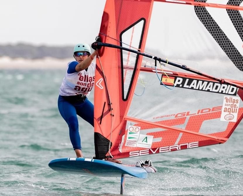 La sevillana Pilar Lamadrid brilla ante la elite y mira a París 2024 desde el segundo escalón del podio