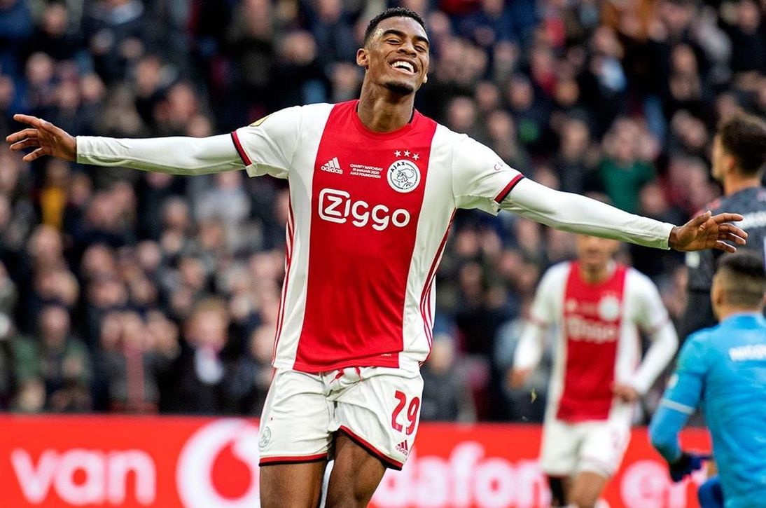 El Bayern le abre la puerta al Betis y 'tanga' al Barça