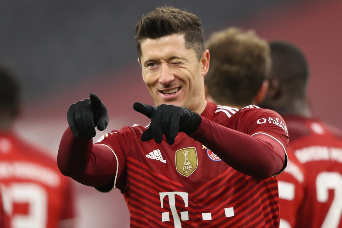 Ni deuda, ni límite salarial... ahora dan por cerrado el fichaje de Lewandowski por el Barcelona