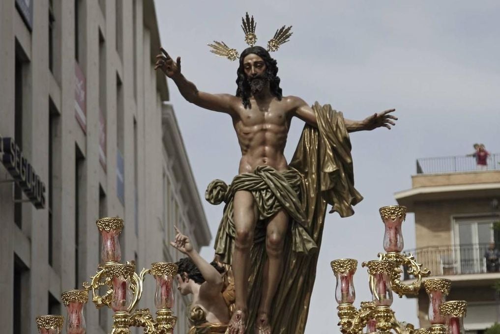 Itinerario y horarios del Sábado Santo y del Domingo de Resurrección de la Semana Santa de Sevilla 2022
