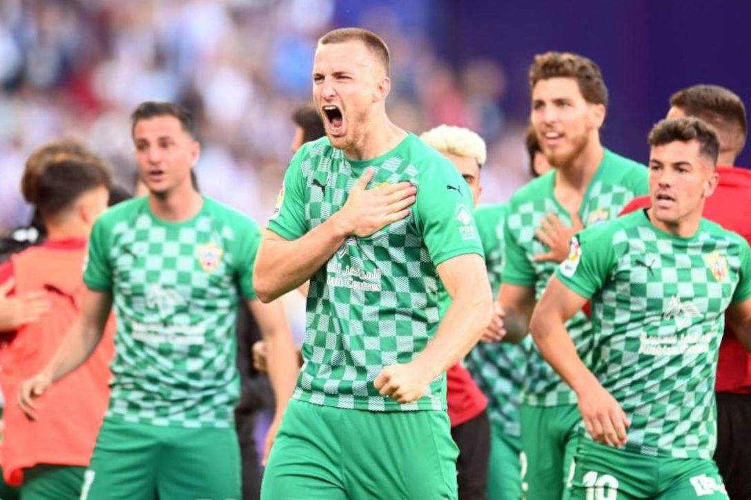 Real Valladolid 2-2 Almería: un punto de oro que permite soñar