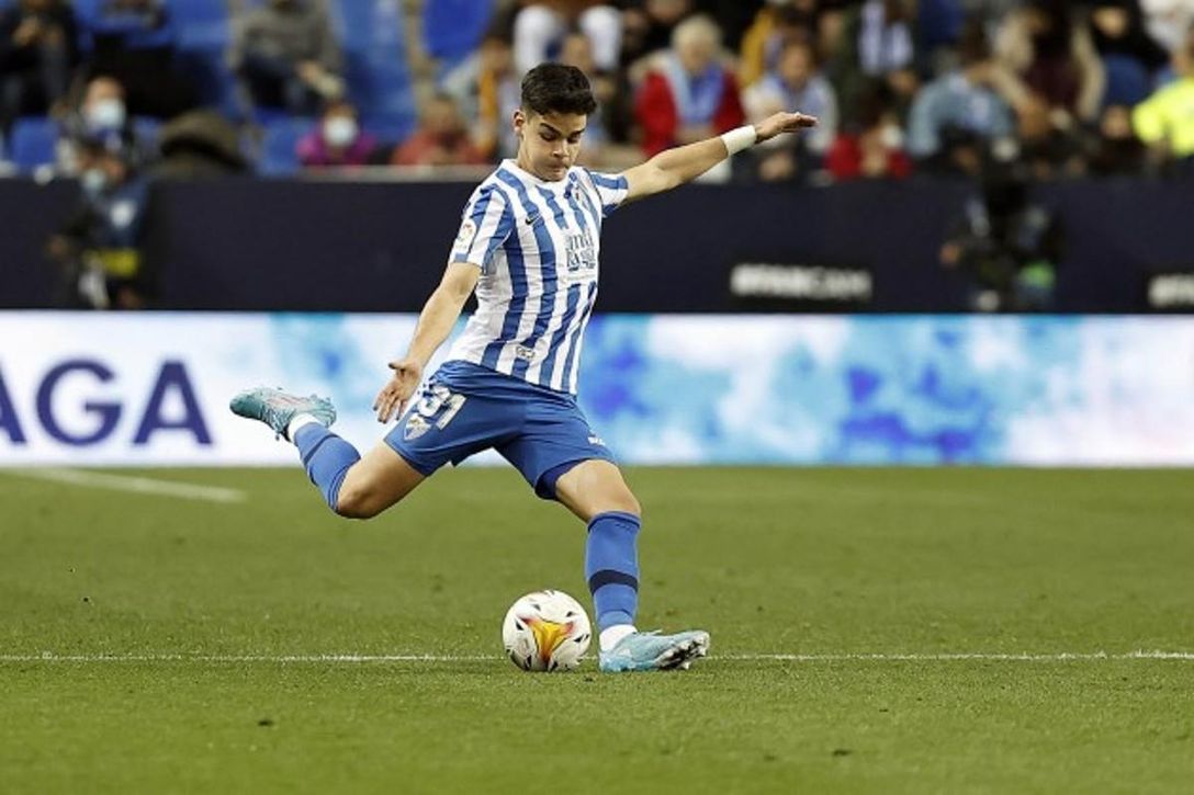 La selección española llama por primera vez a Andrés Caro