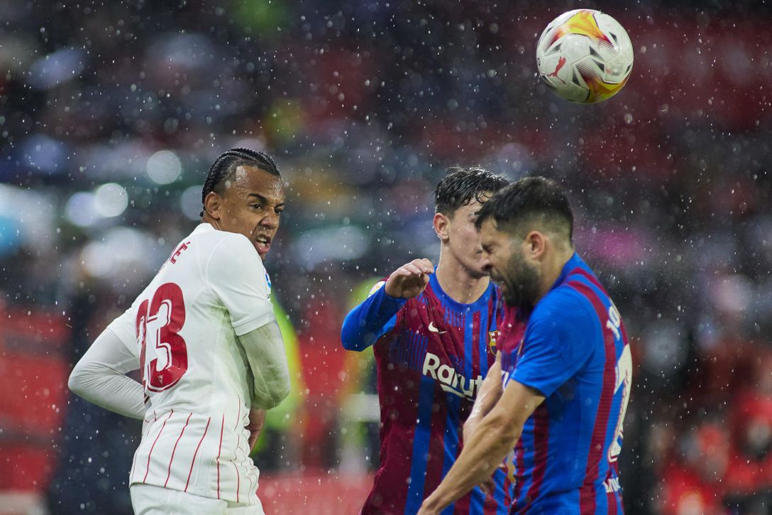 La diferente 'VARa' de medir: ¿y si lo de Jordi Alba lo hace Fekir, Koundé o David Silva?