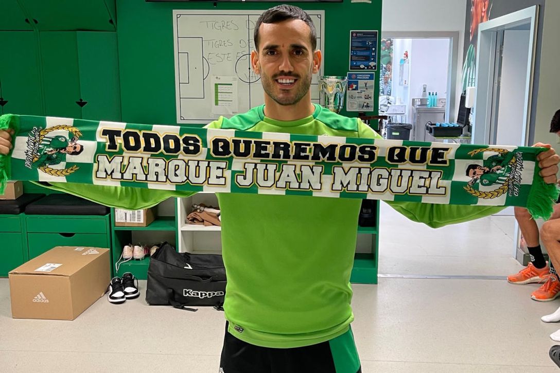 De Dani a Juanmi, del Calderón a La Cartuja... que la historia del Betis haga inmortal el 'Todos queremos que marque Juan Miguel'