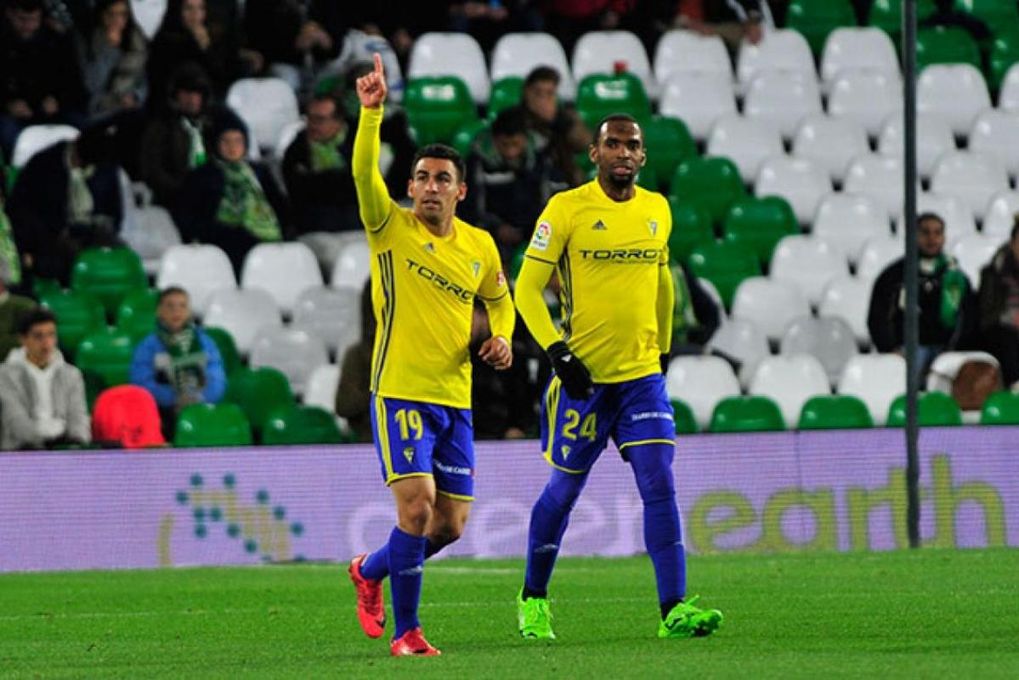 Héroe del Cádiz y verdugo del Betis en Copa del Rey, pero ahora lucha por regresar a la élite