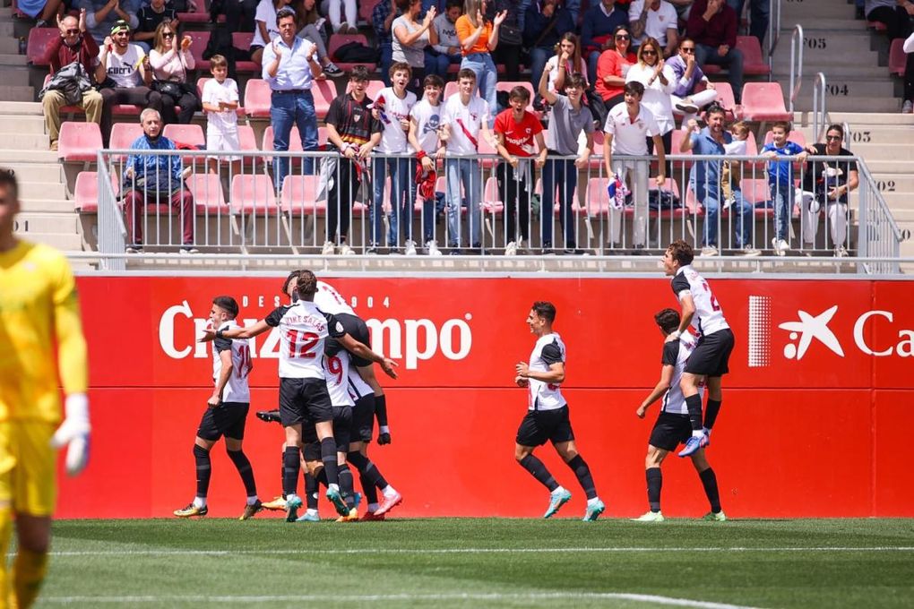 Sevilla Atlético 1-0 Betis Deportivo: Luismi Cruz decide el 'derbi chico'