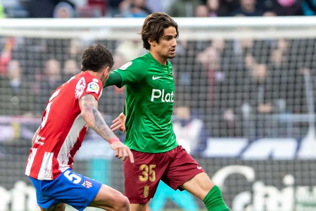 El futbolista del Barça al que se le quitaron las ganas de "entrenar con Koeman" y ahora vive un gran momento en el Granada