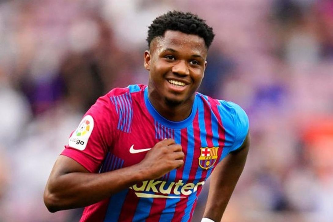 El doctor Cugat 'atiza' al Barcelona por la recuperación de Ansu Fati