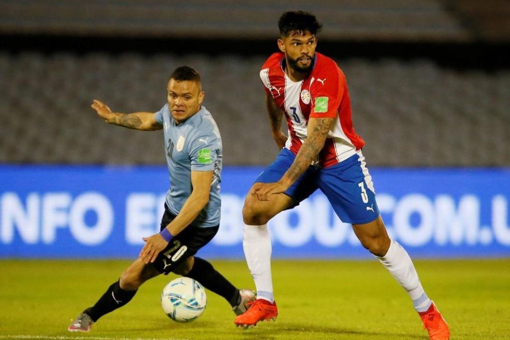 Enfrentan a Sevilla y Villarreal por fichar a un cotizado central