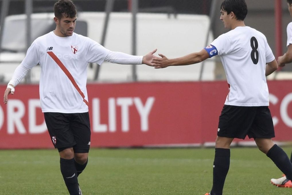 En la Ponferradina y ahora en Almería saben que la cantera del Sevilla forma héroes
