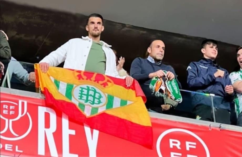 Los innumerables guiños de Dani Ceballos y el gesto de vuelta del Betis que tanto estaba esperando