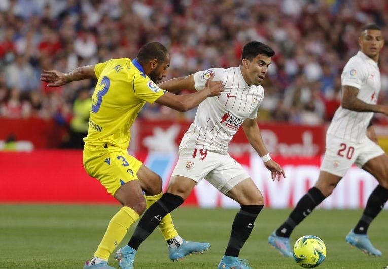 Acuña detecta "ansiedad" en un Sevilla que "no puede dejar de intentarlo", aunque no baja los brazos