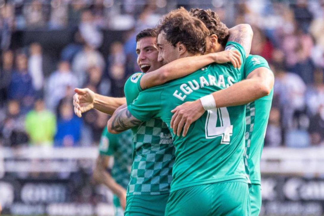 Burgos 0-2 Almería: solvencia para vencer en El Plantío