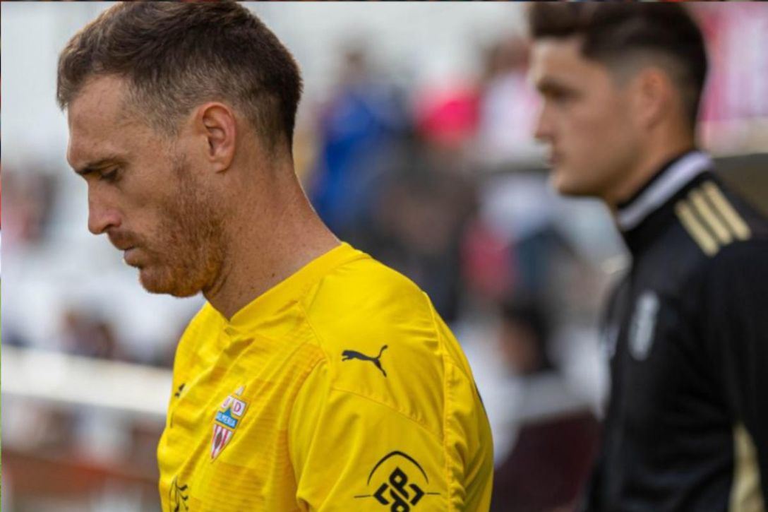 Fernando no entrena con el grupo, pero espera llegar para el partido ante el Amorebieta