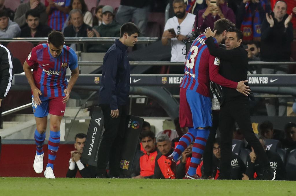 El líder del Barça se libra del Villamarín
