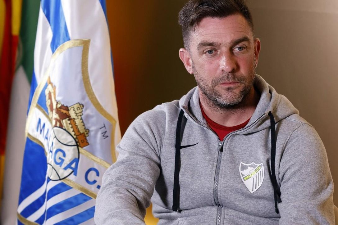 Guede contagia de raza a la afición: "El malaguismo siempre está luchando. Son huevos y corazón"