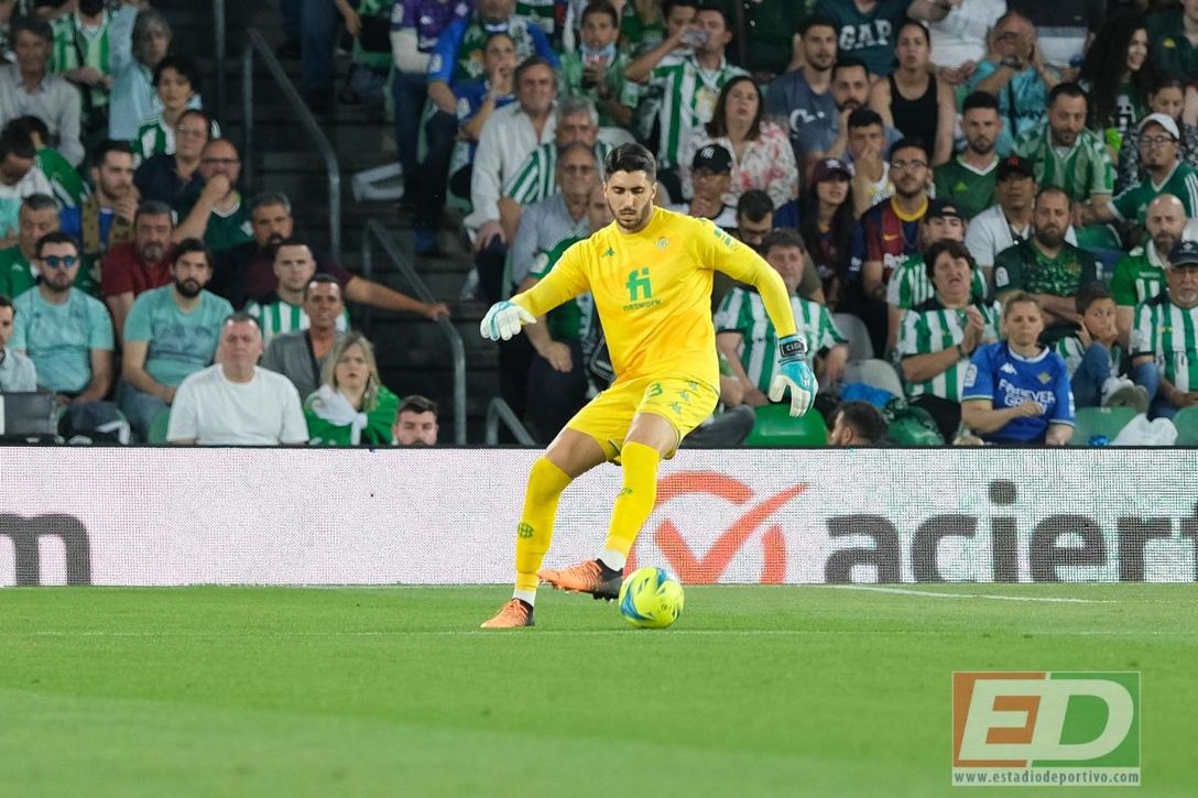 Rui Silva, que no renuncia a la Champions, explica qué se le pasó por la cabeza al tener que salir sin calentar contra el Barça