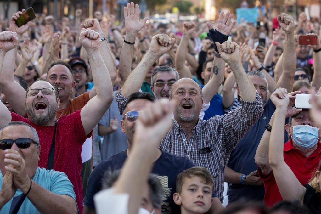 Más de 2.000 personas vivieron en el Palmar la victoria en Madrid de Alcaraz