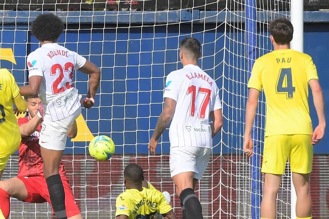 En la baraja del Chelsea no sólo está la carta de Jules Koundé