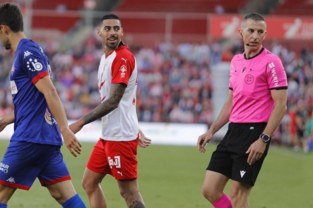 Una de cal y otra de arena en la designación arbitral para el Real Sociedad B - Almería