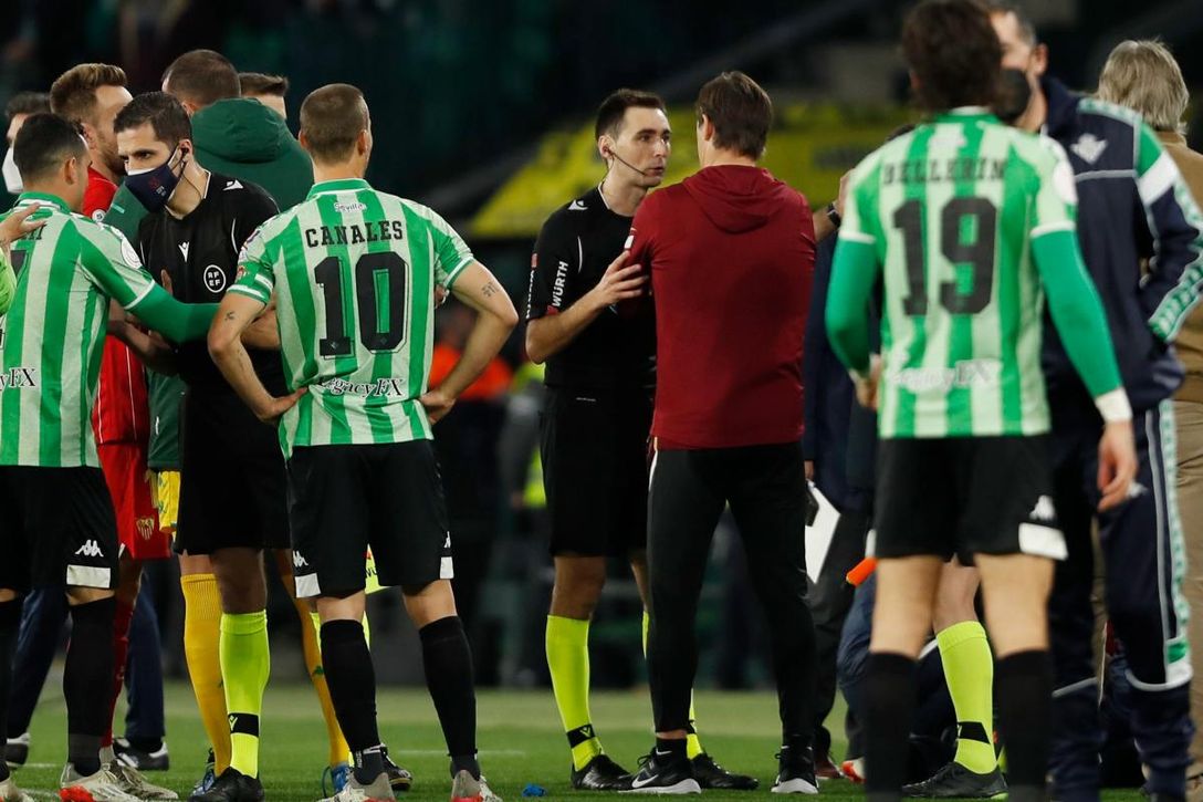 El árbitro del polémico derbi de Copa y del 2-6 en Mallorca, para el Betis-Granada del domingo