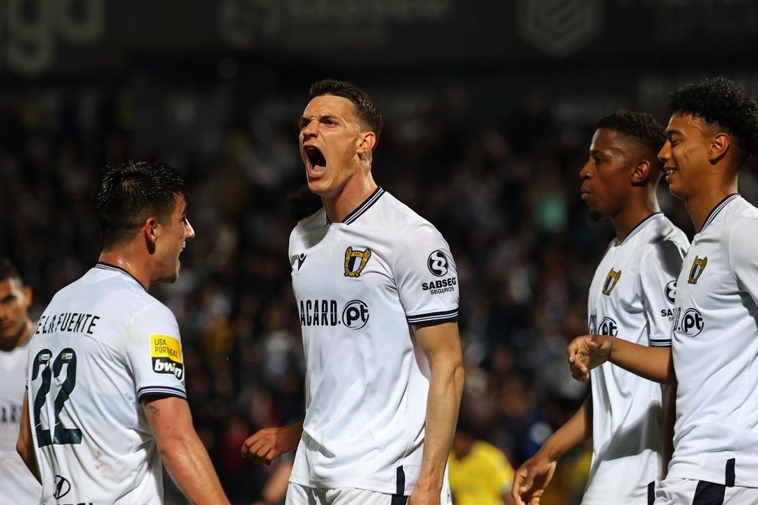 El Granada está cerca de hacer caja gracias a una de las sensaciones en Portugal