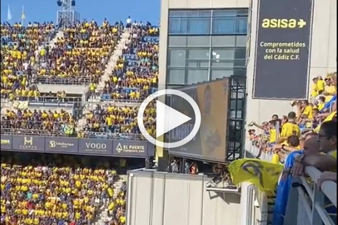 El último show de Ardentía: "Tienes el pelo como la cola de Charmander, con el 8 Álex Fernández"