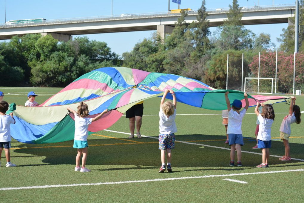 Celebra tu cumpleaños en el CDU Los Bermejales