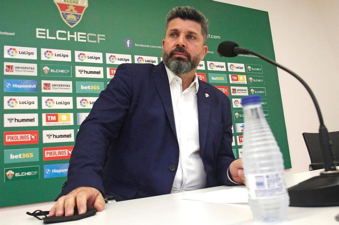 La 'injusta' victoria contra el Betis y el sueño de tener a un ex del Sevilla como estrella del Elche