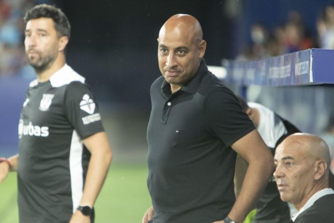 El ex del Valladolid que promete evitar el ascenso del Almería