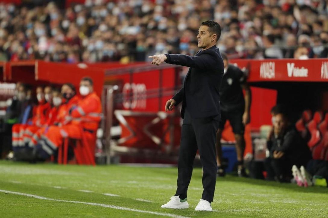 La conversación por la que Francisco descarta que Boyé y Mojica acaben en el Sevilla