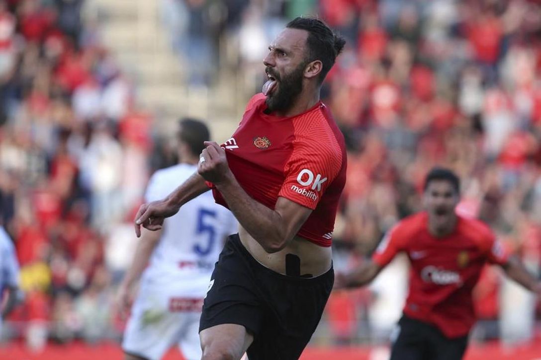 El objetivo, una rebaja por Muriqi