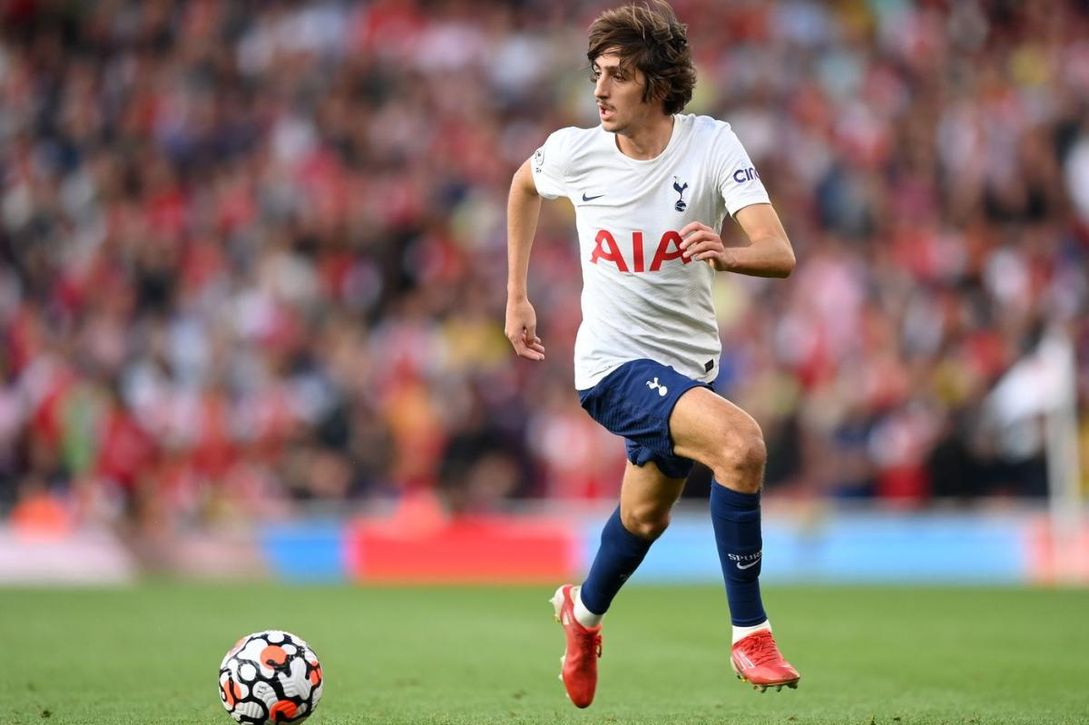 El movimiento en el Tottenham que puede aclarar el futuro de Bryan Gil