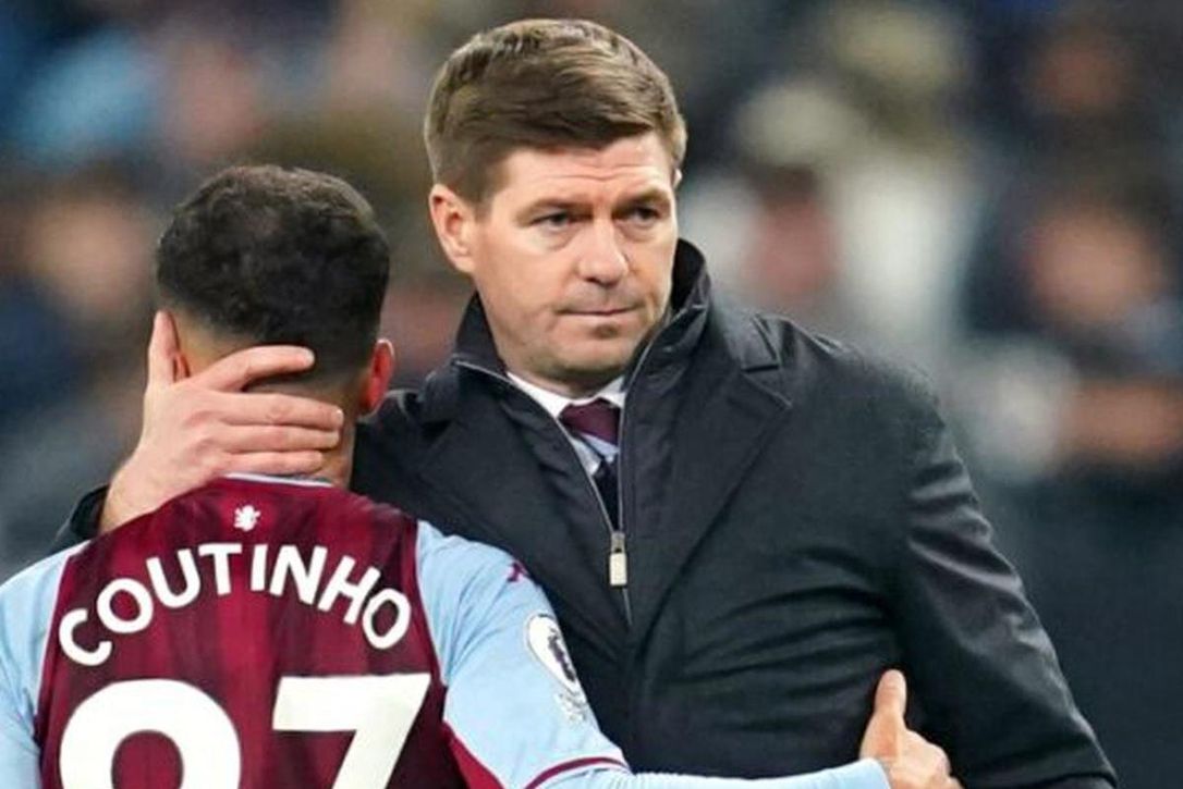 Diego Carlos, Kamara, Coutinho... y ahora va a por otra estrella