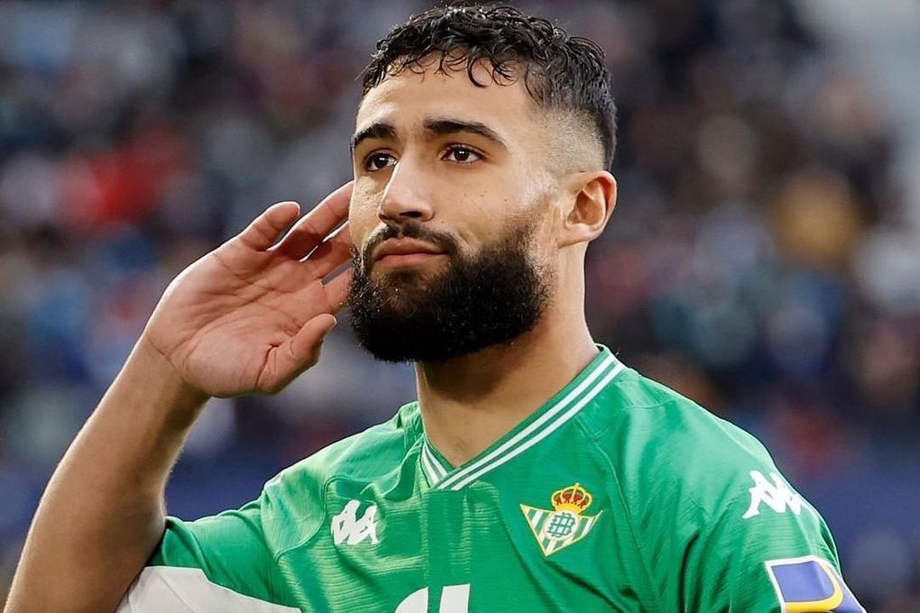 El Newcastle llama a la puerta del Betis, pero Fekir no abre