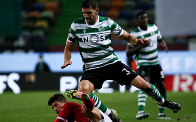 El Almería, muy cerca de firmar a un ex del Betis para su súper proyecto en Primera